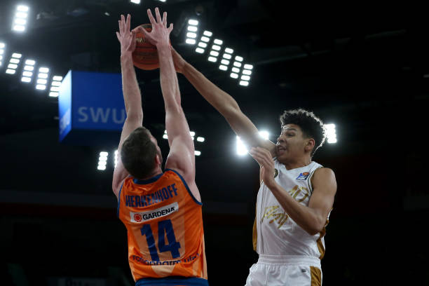 主场氛围再 主场氛围再