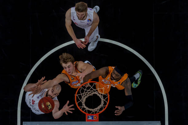 他们不仅有 他们不仅有